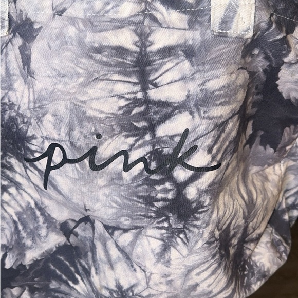 PINK Victoria's Secret Gray Tie-Dye Tote Overnight Bag - Picture 2 of 7